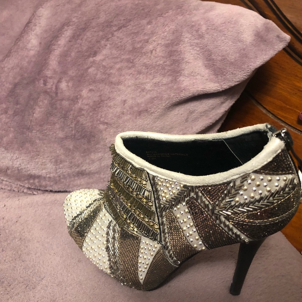 Glam rock booties size 6.5